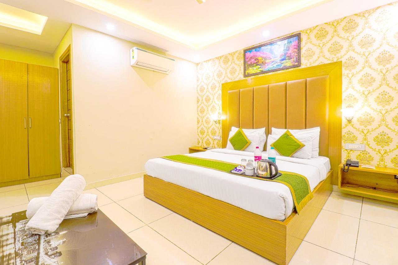 The Glory Hotel Dehradun Exterior foto